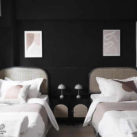 We2 Design Hotel Тайчжун Екстер'єр фото